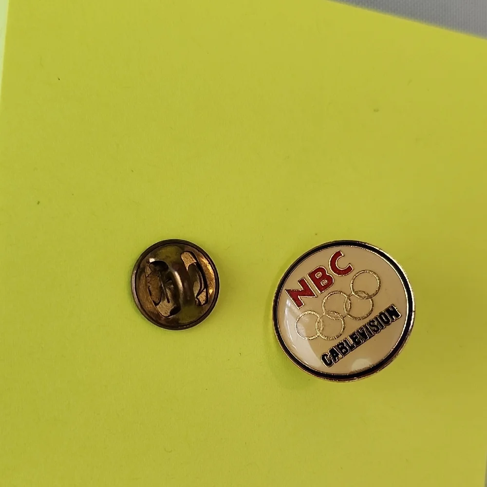 Vintage 1992 BarcelonaOlympic  NBC  Cablevision Olympic Pin Collectors Item